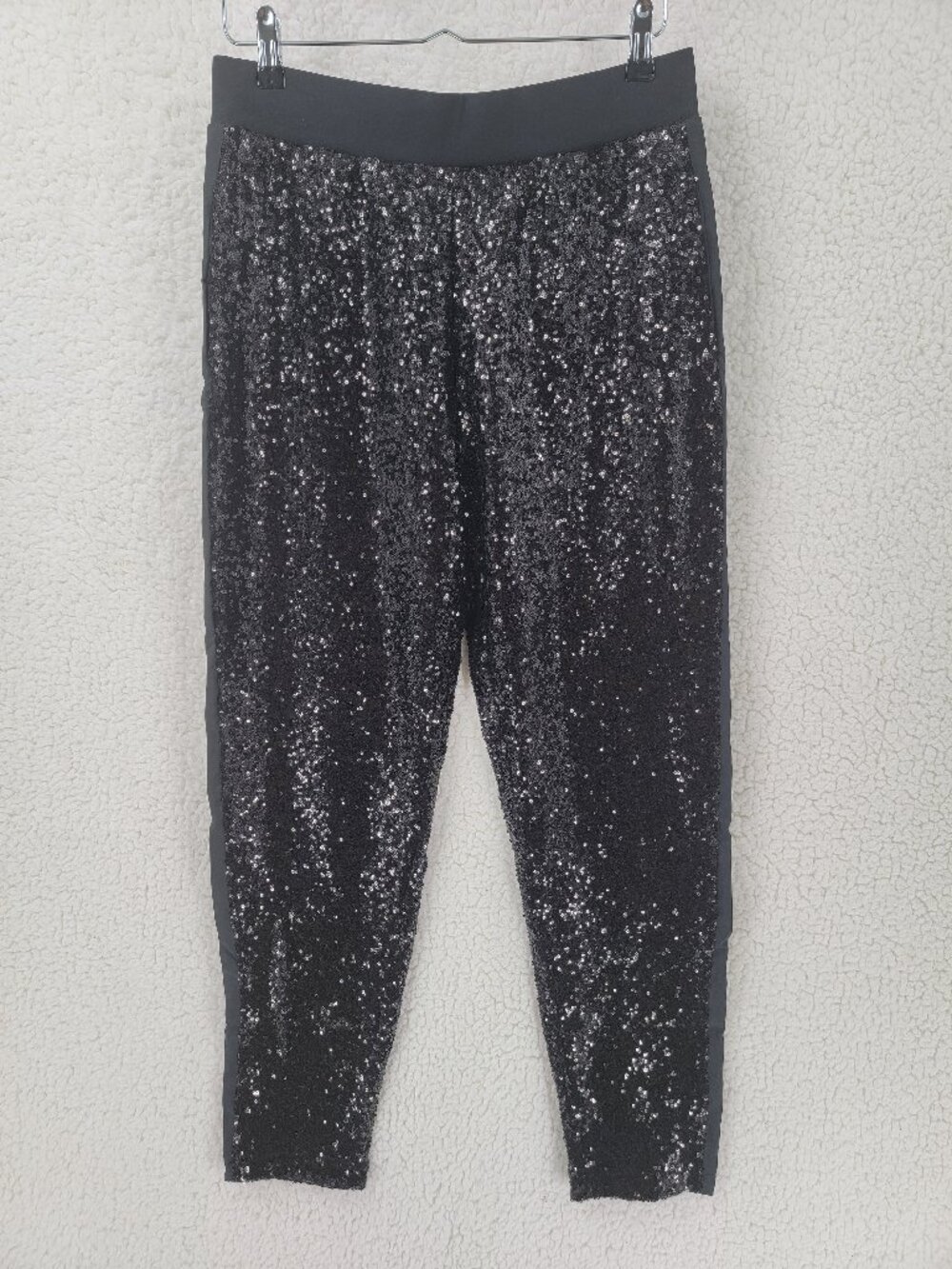 NWT Victoria Secret Sport Limited Edition Sequin Joggers Black Medium